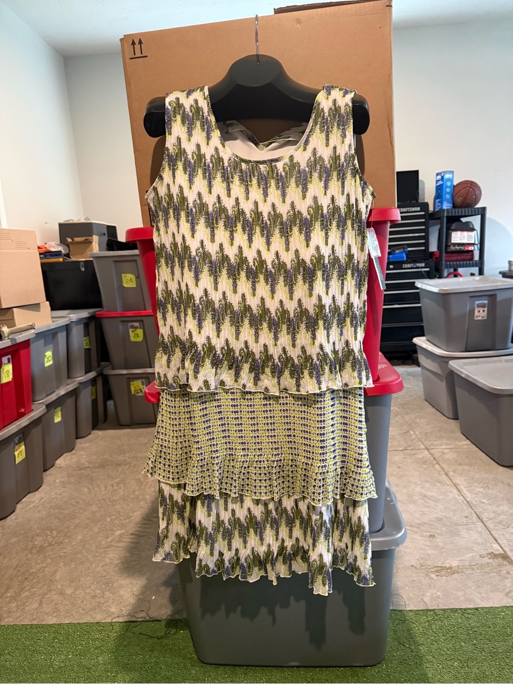 Sleeveless Tiered Green Patterned Dress 104